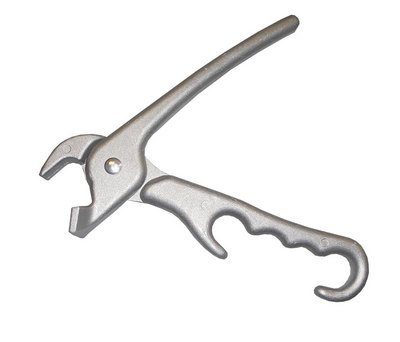 8 Cast Aluminum Pizza Pan Gripper